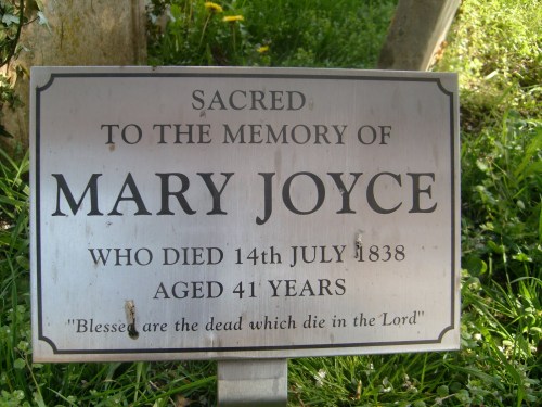MaryJoyceGrave