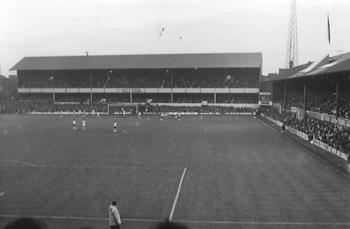 F football x four photo 4